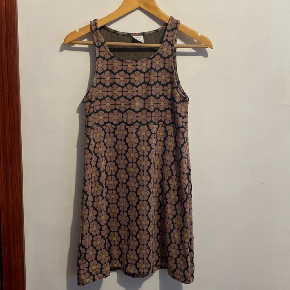 Zara 13-14 Girl’s Floral Knit Dress